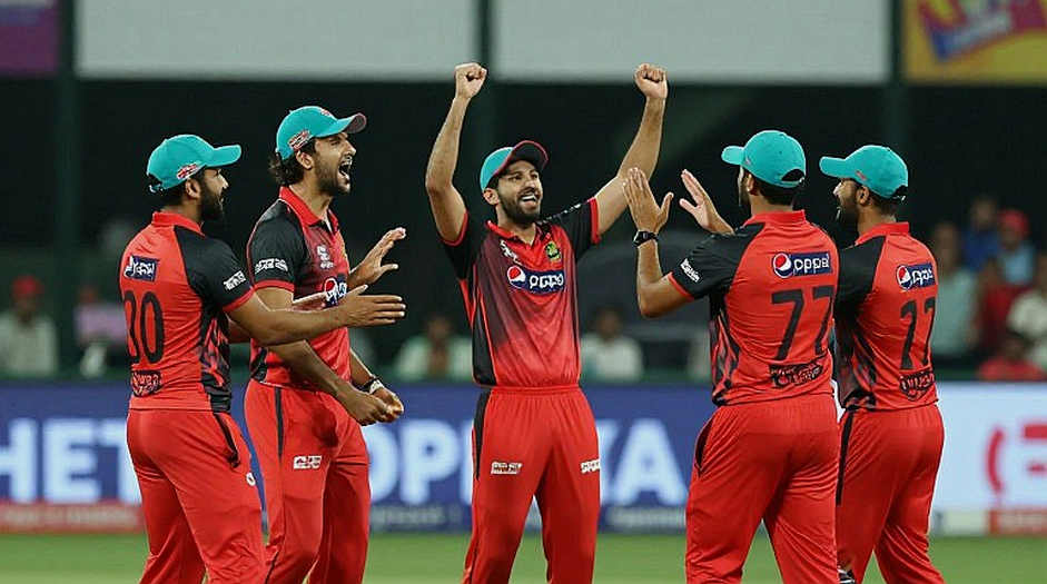 অধিনায়কত্ব শেষ, যাত্রা চলছে — হারমানপ্রীত কৌরের ২১১ ম্যাচের ছায়ায় যে প্রশ্নগুলো কেউ করছে না