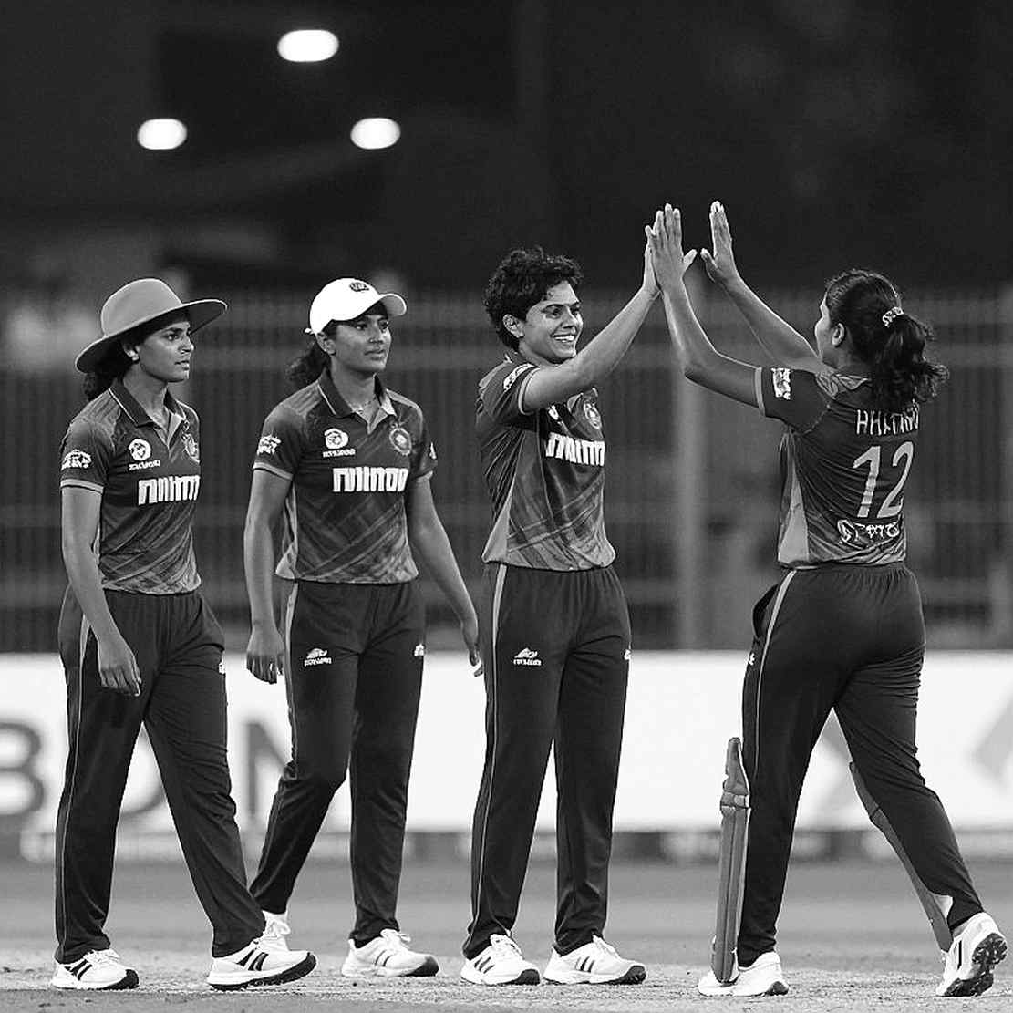 পাওয়ারপ্লের জ্যামিতি: এশিয়া কাপের স্পিন-ব্লকে বাংলাদেশের ১৪২ বলের হিসাব