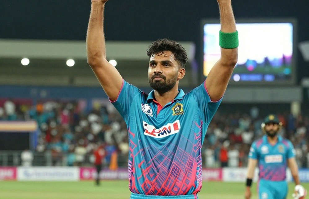 শূন্য লেজার: ক্রিকেট বিশ্লেষণের আট মাত্রা এবং নীরব পাইপলাইনের পাঠ